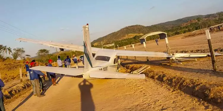 Avião foi apreendido com 435 Kg com cocaína nas proximidades de Santana do Araguaia, no sul do Pará. (Divulgação / Polícia Militar)