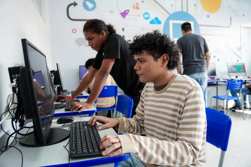 Governo do Estado aprimora conectividade nas escolas públicas no Pará