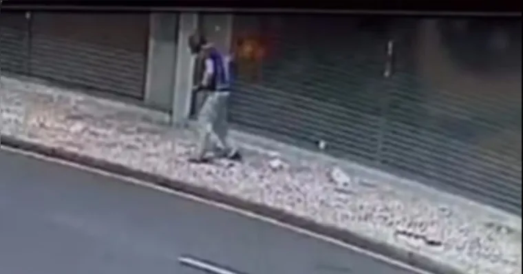 Vídeo: homem em situação de rua é incendiado em Curitiba