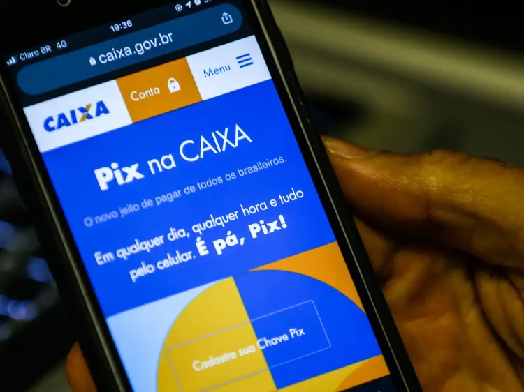 Após repercussão negativa, governo decide revogar ato sobre fiscalização do PIX