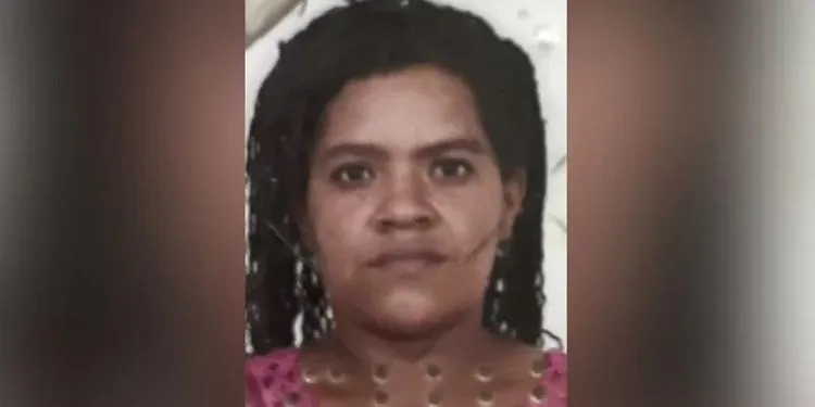 Mulher é perseguida e morta a tiros em via pública no sudeste do Pará. (Reprodução/ redes sociais)