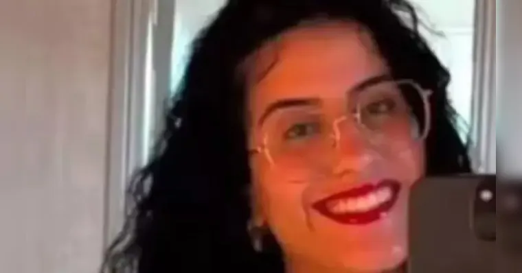 Jady Cristine Pereira Rosa, natural de Sorocaba (SP), foi encontrada morta no apartamento onde morava, no complexo Carlton House, em Limerick, na manhã de sexta-feira (21). | (Foto: Reprodução/Redes Sociais)