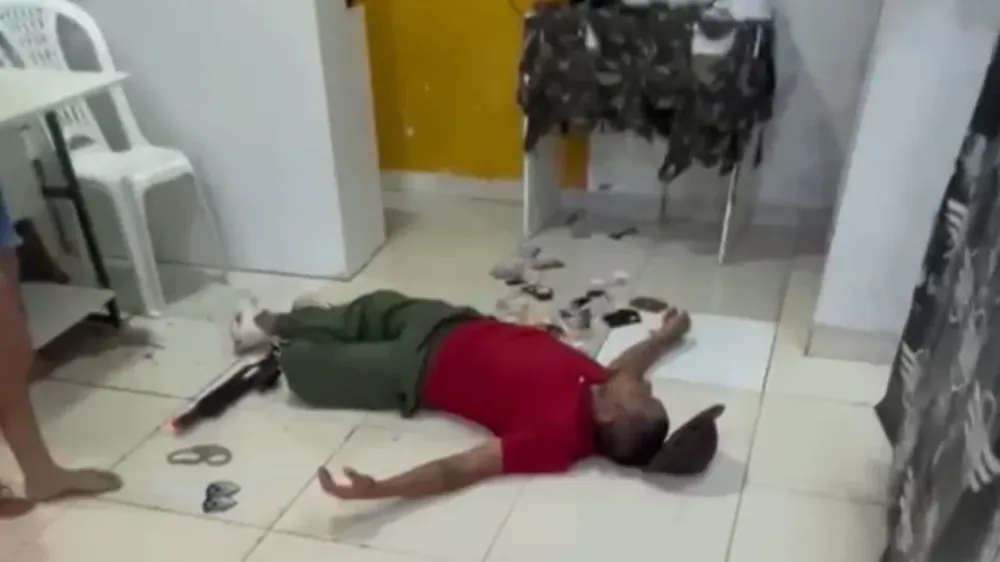 PM de folga reage a assalto e baleia homem armado com machado em Parauapebas