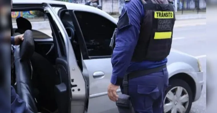 Bloquear vias sem autorização custa muito alto ao bolso do condutor | (Leonardo Araújo/Agência Belém)